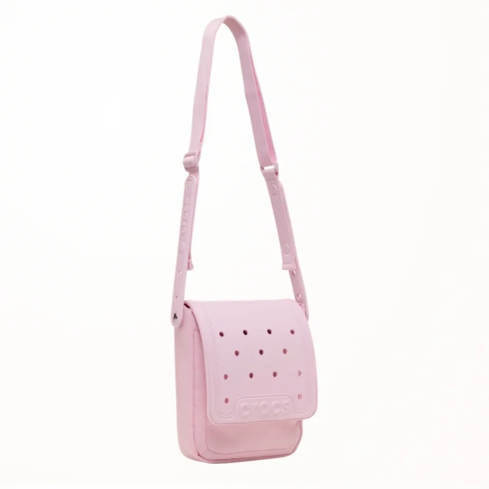 Crocs Classic Crossbody - Picture 2 of 5